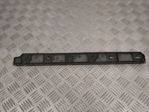  Rear bumper bracket 