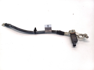   Negative cable terminal  - HPLA-10C679-AB 