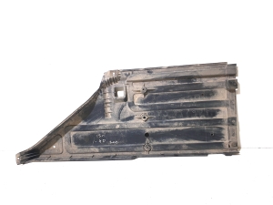 Hyundai i40 (2011–2026) Tagumine põhjakaitse 841383Z500 - 2