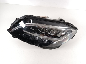 Mercedes Benz C-Class 205 (2014–2021) Esituli A2059065906 - 5