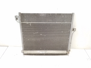   Air conditioning radiator 