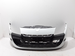   Front bumper 