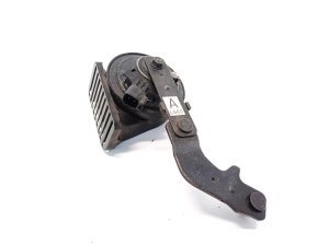 Land Rover Velar (2017–2026) Hupe J8A2-13801-AB - 3