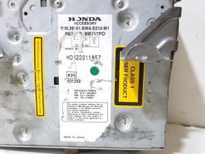 Honda CR-V (2006–2012) Audio, Video, Navigation HDB22011857  39541SWAE010M1 - 3