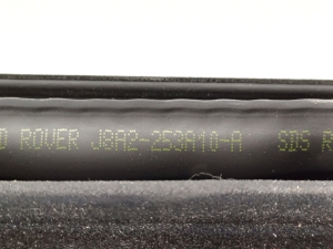 Land Rover Velar (2017–2026) Tagumise küljeukse tihend uksel J8A2-253A10-A - 4