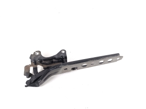 Porsche Macan (2014–2026) Hood hinge 95B823302B - 3