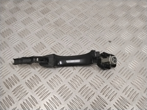 AUDI Q7 (2015–2026) Front door exterior handle 4H0837206 - 2