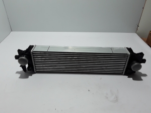  Intercooler radiaator 