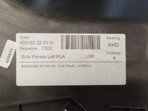 Land Rover Velar (2017–2026) Salona konsoles cita detaļa J8A2-045M11-A - 3