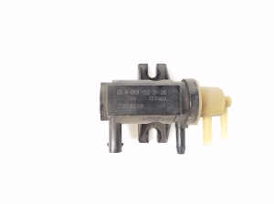 Mercedes Benz E-Class W207 (2009–2017) Magnetventil A0091533128 - 2