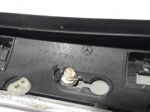 Mercedes Benz SLK-Class 171 (2004–2011) Käigukangi viimistlus A1716900139 - 3
