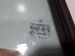 Mercedes Benz SLK-Class 171 (2004–2011) Seitenscheibe hinten (Karosserie) A1716700210 - 3
