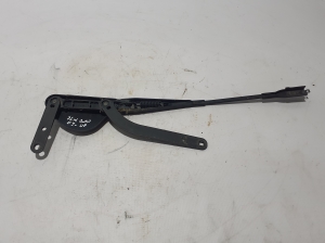   Windshield wiper arm  - A1718200440 