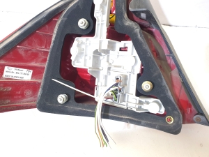 Ford Mondeo III (2000–2007) Eckleuchte hinten 9EL17155802 - 2