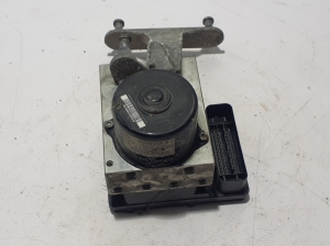 Mercedes Benz SLK-Class 171 (2004–2011) ABS unit A0054313612 - 2