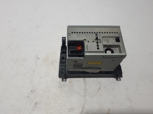 Mercedes Benz SLK-Class 171 (2004–2011) Radio (head unit) A1718200586 - 3