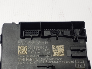 Skoda Octavia IV (2019–2026) Rear side door control unit 5Q4959595H - 3