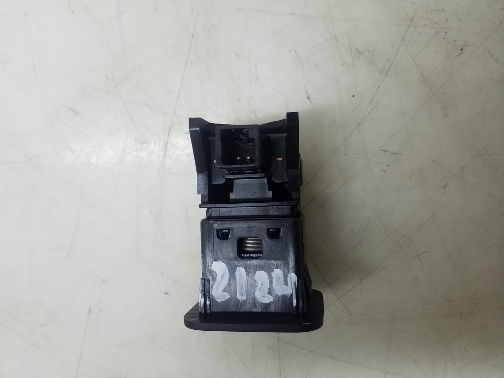 LEXUS IS XE30 (2013-2024) SRS Switch 6906512460 20981960