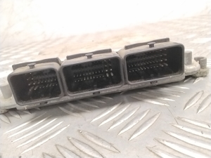 RENAULT Laguna II (2001–2007) Motorsteuergerät 8200153946 - 3
