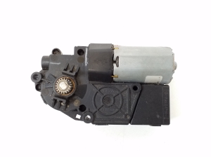 Jeep Grand Cherokee WK2 (2010–2026) Schiebedachmotor 30020271J - 2