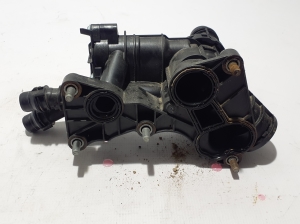 Skoda Octavia IV (2019–2026) Termostaadi korpus 05L121111N - 2