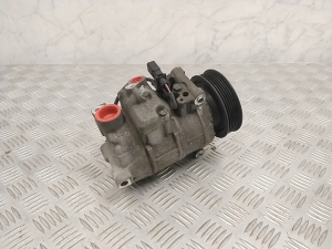  Air conditioner compressor 