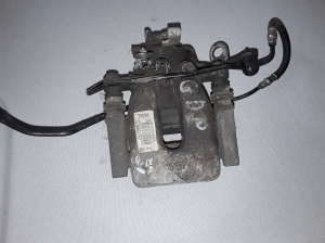 Citroen Berlingo (2008–2018) Bremssattel hinten 9803120680