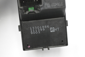 Opel Astra J (2009–2017) Schalter el. Fensterheber hinten 13301886 - 2