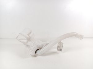 RENAULT Captur (2013–2019) Front washer fluid reservoir 289100179R - 4