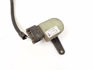 Volkswagen Touareg I (2002–2010) Sensor an der Hinterradnabe 6PM00816150