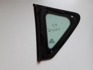 Ford B-MAX (2012–2018) Seitenscheibe hinten (Karosserie) AV11R29750A - 2