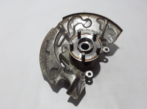 Ford Mustang Mach-E Mach-E (2020–2026) Muu kinnitus LK9B3B328AC - 3