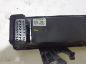Ford Mustang Mach-E Mach-E (2020–2026) Mugavusmoodul LJ8T14D068HAC - 3