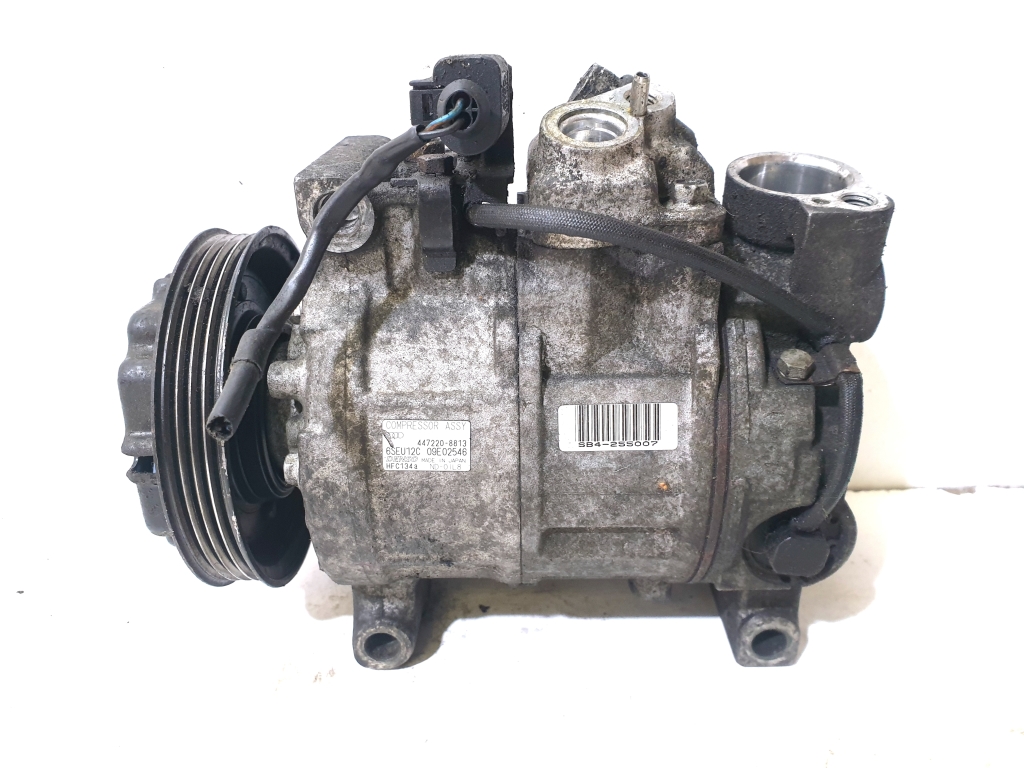 AUDI A4 B6/8E (2000-2005) Hасос кондиционера 25971559