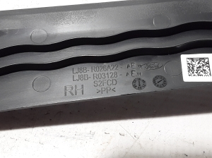 Ford Mustang Mach-E Mach-E (2020–2026) Dashboard trim LJ8BR026A22AEW - 3