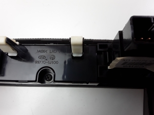 Hyundai i20 (2008–2014) Dashboard air vent grilles 937701J100 - 3