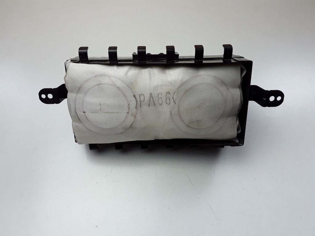 HYUNDAI i20 PB (1 generation) (2008-2014) Dashboard Airbag SRS 845301J000 26022118