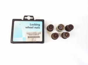 LEXUS IS (2005–2013) Wheel nuts, bolts PZ4AKEV90600 - 2