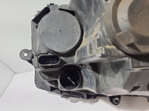Volkswagen Transporter T6 (2015–2026) Scheinwerfer vorne 7E1941016AD - 2