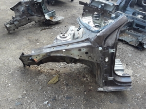   Front outrigger  - 5WA805115 