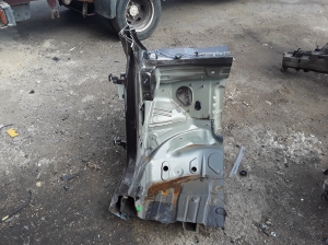 Skoda Octavia IV (2019–2026) Eesmine tugijalg 5WA805115 - 2
