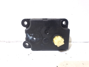 RENAULT Scenic (2003–2010) Stellmotor Heizungsklappe - 2