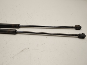 Mercedes Benz ML-Class 163 (1998–2005) Heckklappendämpfer A1637400345 - 3