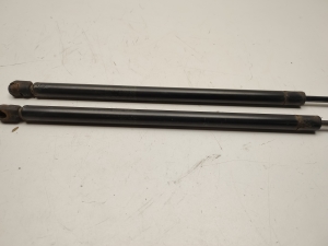 Mercedes Benz ML-Class 163 (1998–2005) Heckklappendämpfer A1637400345 - 4