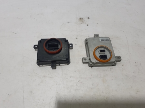 Xenon headlight control unit - 4G0907697D