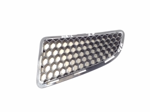 Priekšējā bampera apakšējā reste - A2218850853