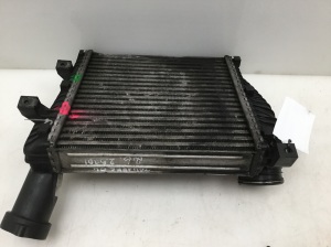 Volkswagen Touareg I (2002–2010) Vahejahuti radiaator - 2