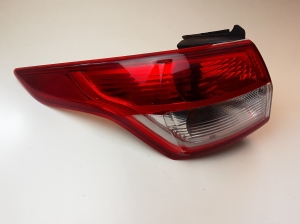  Rear corner lamp 