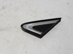 Mirror triangle trim - 86180C5000