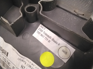 Volkswagen Multivan V (2003–2026) Side step 7H5863735B - 2